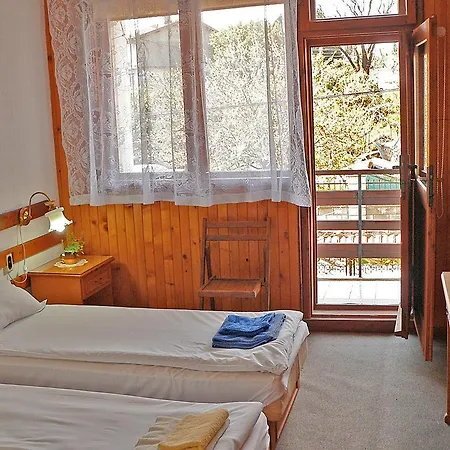 Kalina 2* Saints Constantine and Helena