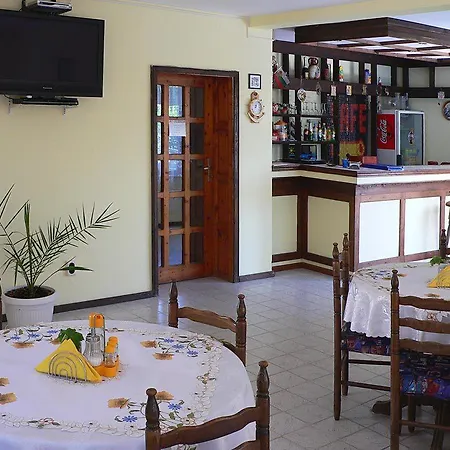 Kalina Guest house Saints Constantine and Helena