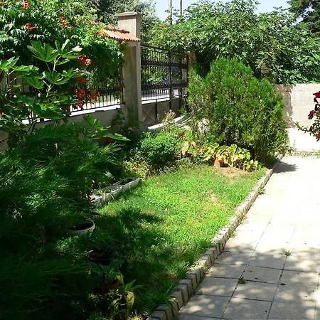 Kalina Guest house 2*